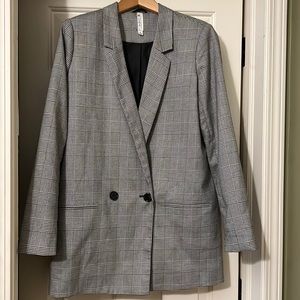 Black and white boyfriend blazer , size M